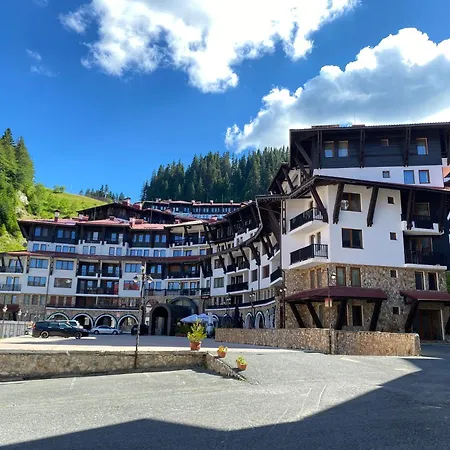 Grandview Grand Monastery Apartamento